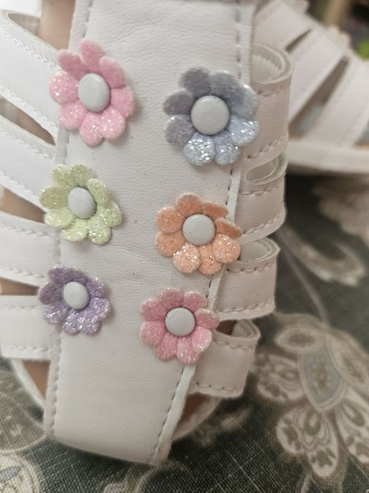 Детски сандали Laura Ashley номер 27