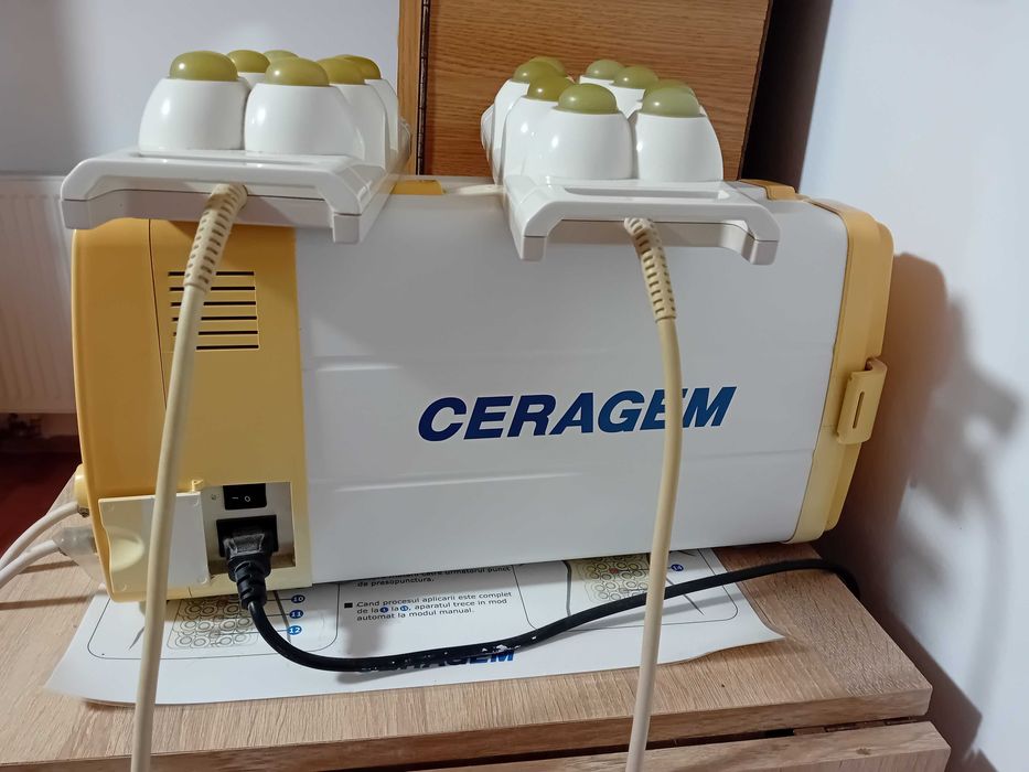 Aparat de masaj CERAGEM