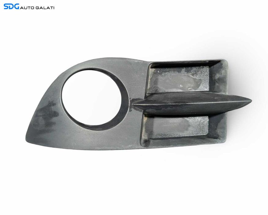 Grila Ornament Proiector Ceata Stanga de pe Bara Spoiler Fata Renault Clio 2 1998 - 2005 Cod 8200445991, 8200445996 [LC3907]