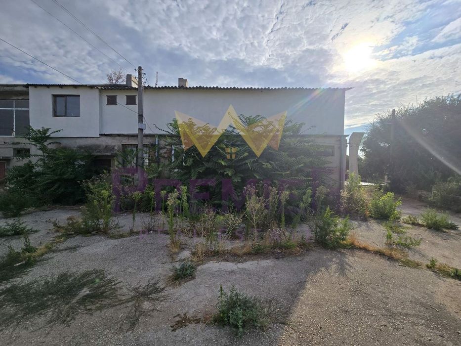 Продава се Магазин в с. Дуранкулак, Област Добрич - 214 кв.м за 491 €/кв.м - Снимка #2