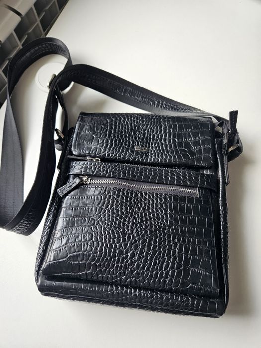 Продам кожанную сумку