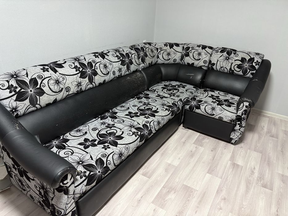 Диван раздвижной с креслом