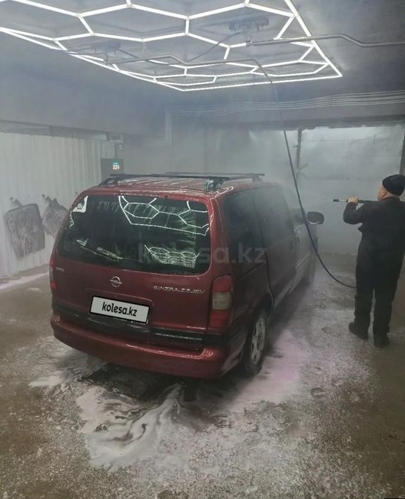 Продам Опел синтра