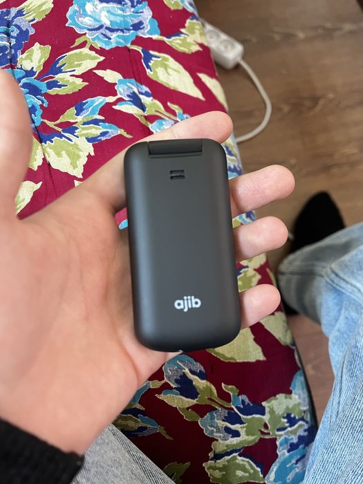 Karobkasini topolmadm ukalarim oynagan shekl