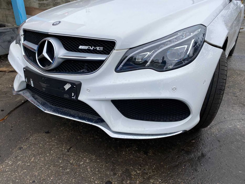 Dezmembrez E class cabrio w207 facelift AMG/bara fata amg/far w207