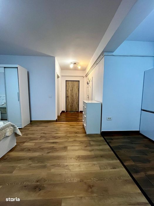 Apartament de inchiriat, o camera, semidecomandat, 38 mp, NICOLINA — fotografia 3