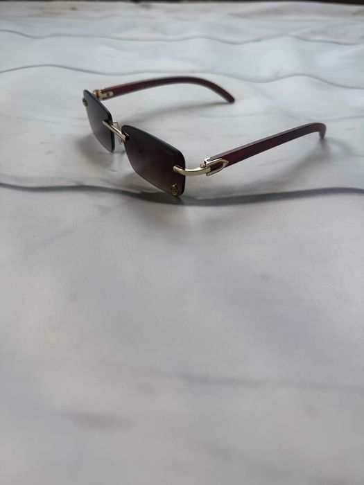 Ochelari de soare Cartier noi, nepurtați