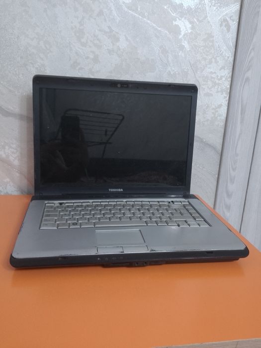 Toshiba A205 вроде
