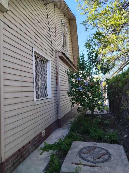 Продам уютную дачу