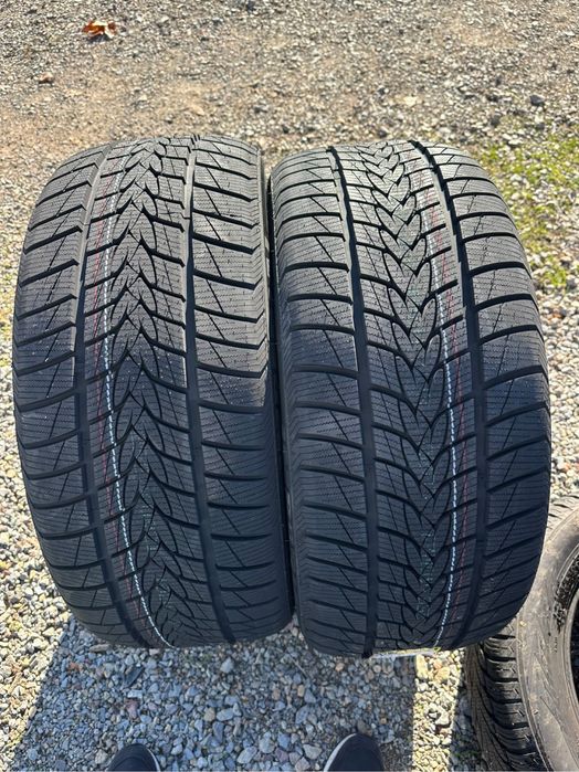 2бр. Чисто Нови Зимни гуми 255/40/21