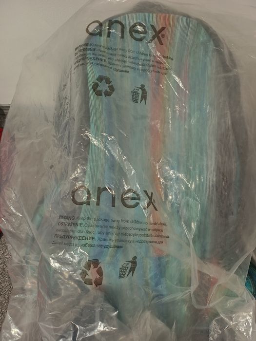 Vând scaun auto anex pt copii