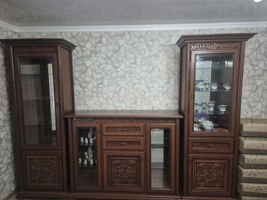 Стенка в гостинную