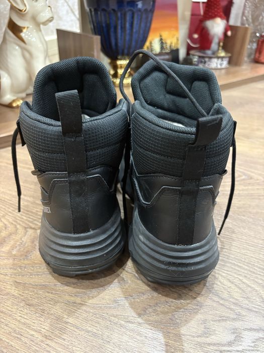 Продам ботинки Adidas Terrex