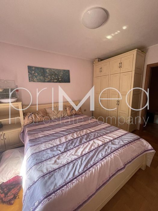 Дава се под наем Двустаен апартамент в Бургас, Център - 75 кв.м за 448.8 € - Снимка #6