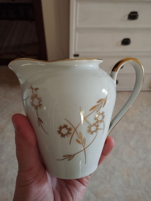 Сервиз фарфоровый.Б/у.