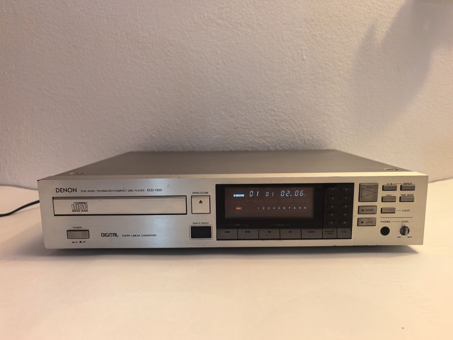 CD Denon DCD 1300 player compact disc