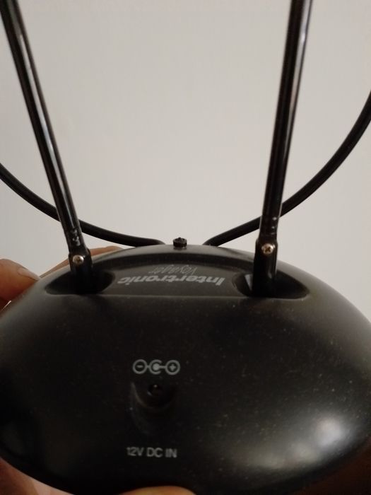 Antena de camera TV ,Radio cu amlificare