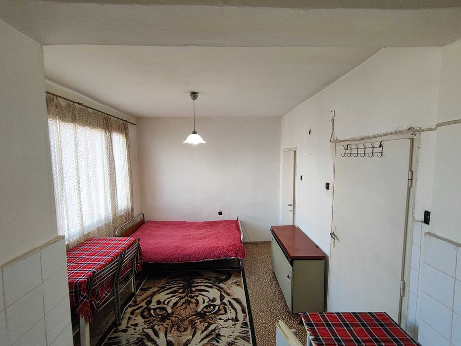 Двустаен тухлен апартамент