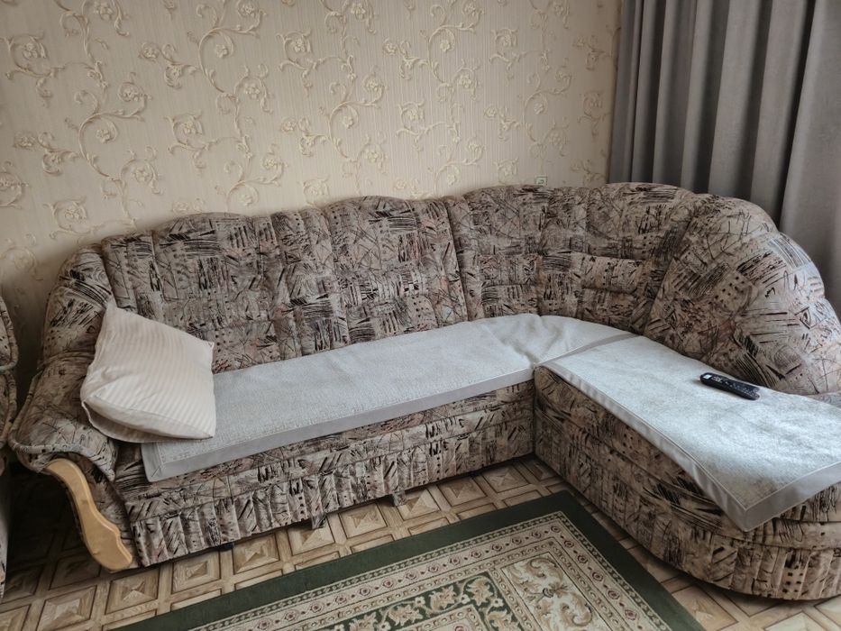 Угловой диван с креслом