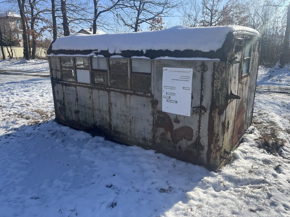 Военен фургон/офис,склад,работилница).