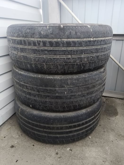 Шины R17 для клумб, дачи, декора (3 шт)