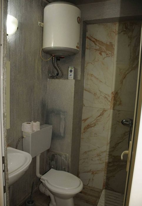 Garsoniera Tiglina 1,etaj 3 /4,mobilata