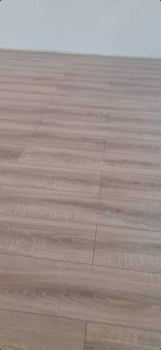 Gresie faianță glet parchet