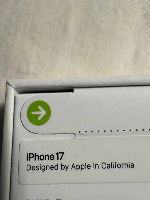 iPhone 17 256Gb Черен Международна гаранция 1г. НЕРАЗОПАКОВАН ! НОВ !