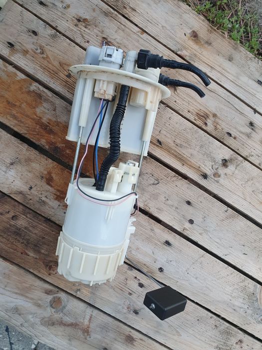 Бензинова помпа Toyota Aygo 1.0i 2007