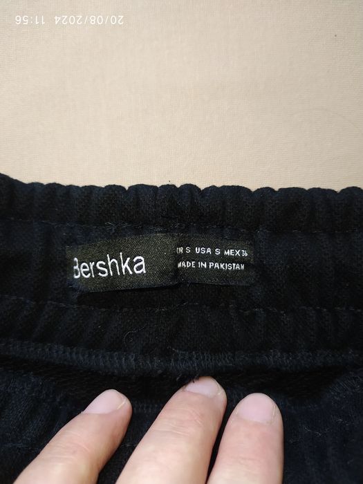 Pantaloni sport Bershka