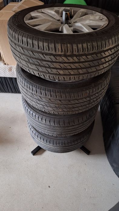 Suport depozitare roți/anvelope auto