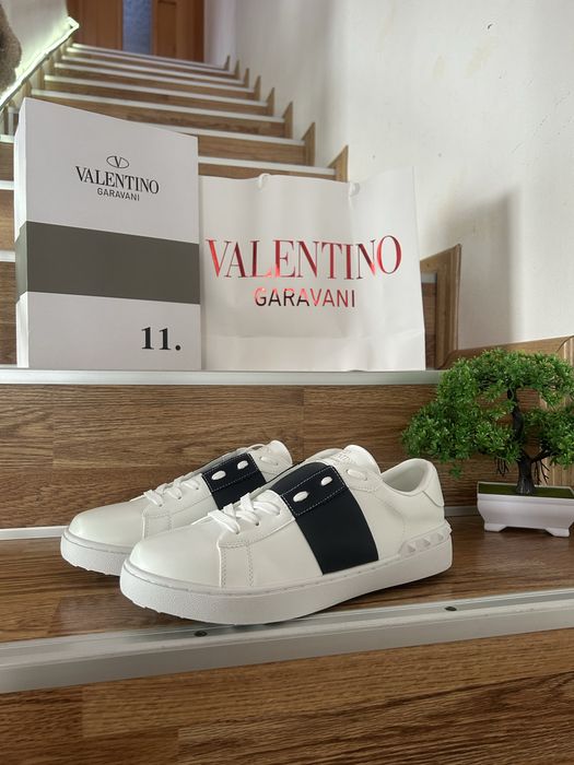 Valentino Garavani Open Rockstud