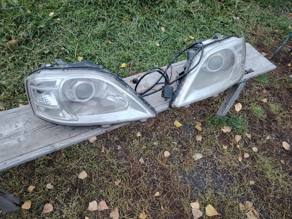 Продам фары на ларгус с биледами