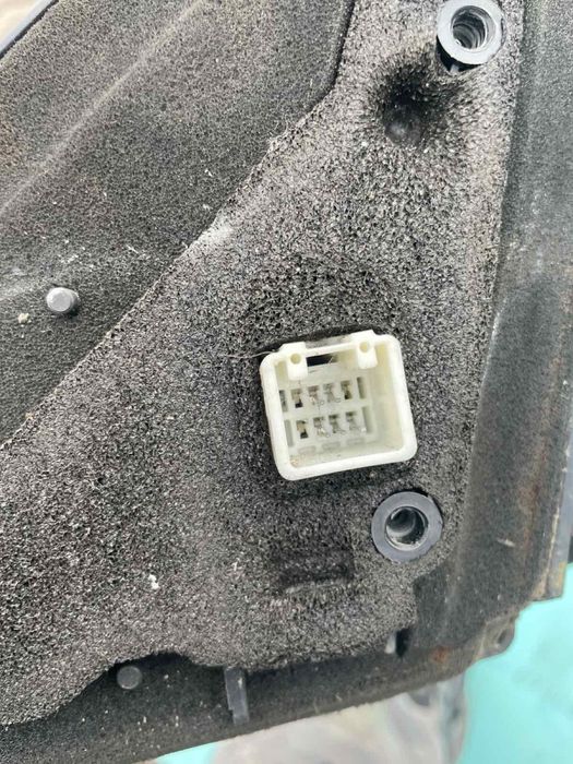 Огледало R Мазда3/ Mazda3  2006г