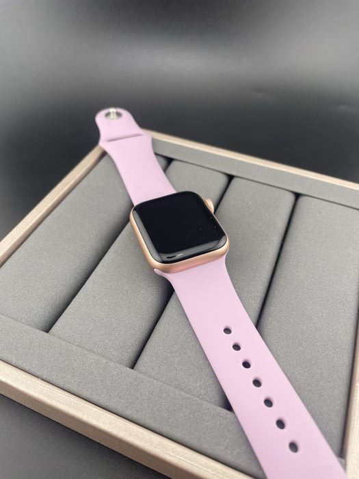 Apple watch 5 series