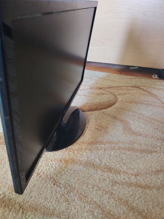 HP монитор 60hz използвано 1 седмица