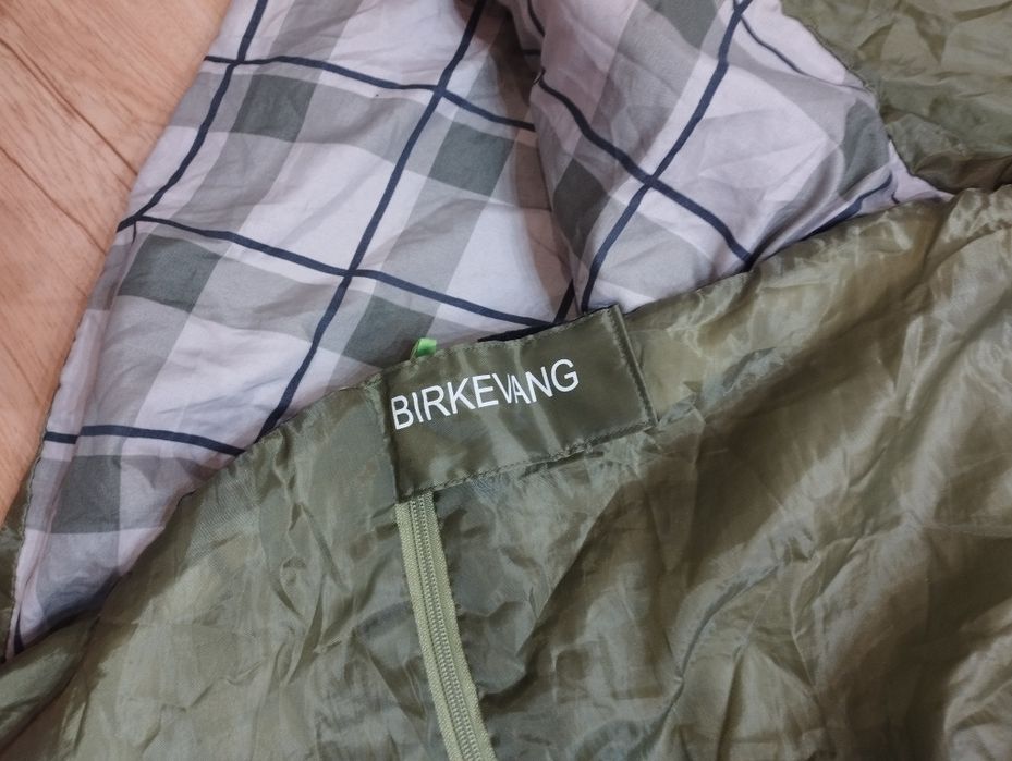 Туристически спални чували