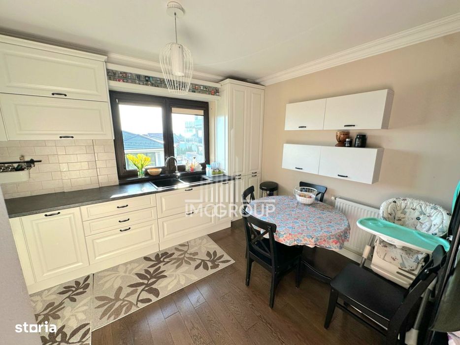 Apartament modern cu 3 camere de inchiriat | Europa | 77 mp | 2 parcar