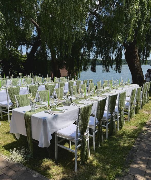 Inchiriez corturi evenimente & accesorii