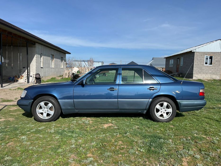 Продаётся мерседес