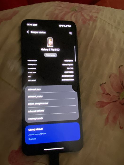 Vînd samsung z flip3 5G