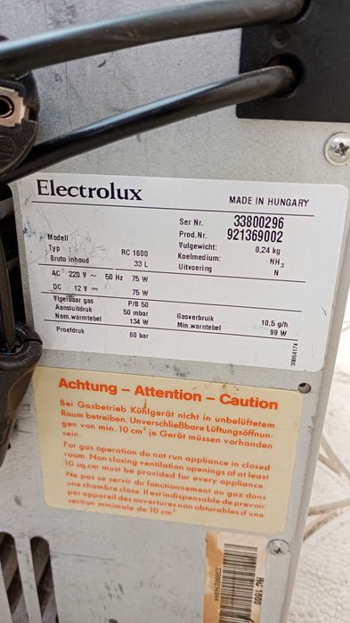 хладилна чанта на гас ,220v и 12v