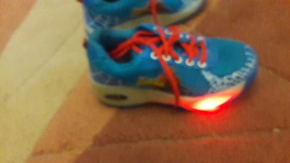 Кроссовки-ролики