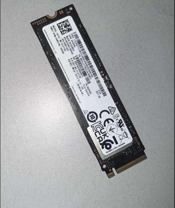 Samsung PM9A1 nou 100% 0 zile 1TB NVMe / 1TB SSD / SSD NVMe 1TB - raport