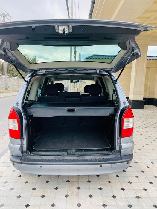 Опель зафира 2005 год