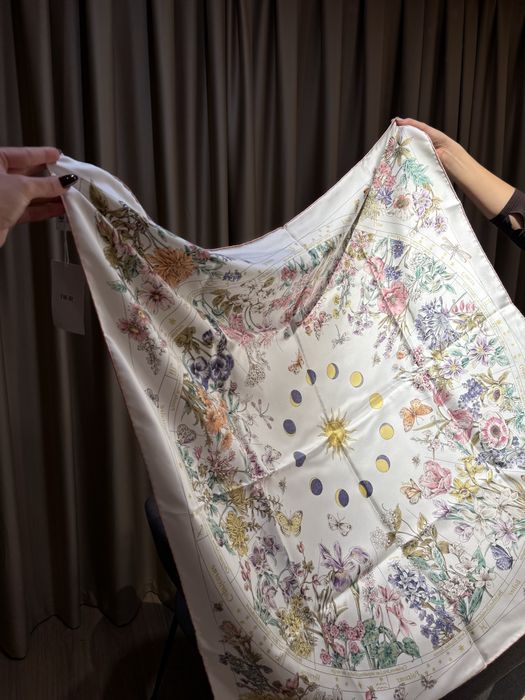 Шал Dior 90/90 коприна