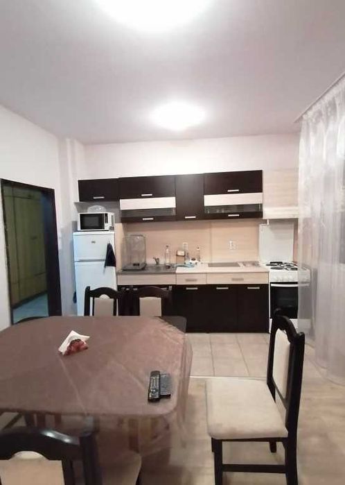 Дава се под наем Тристаен апартамент в Пловдив, Южен - 90 кв.м за 499.8 € - Снимка #4