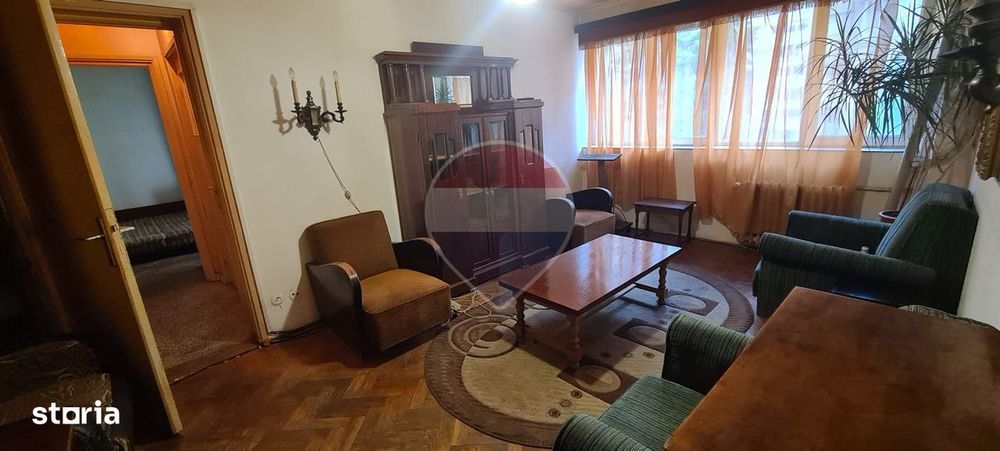 Vanzare apartament 3 camere în zona Ferdinand-Obor, etaj 4