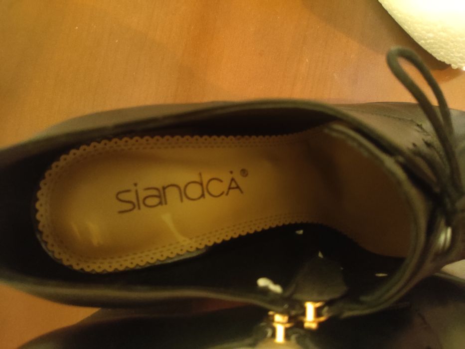 Женская обувь весенняя