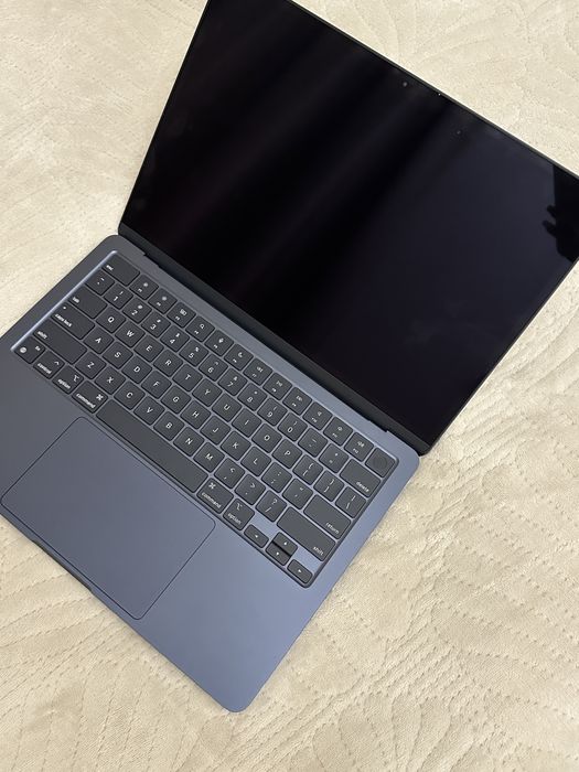 Macbook air ноутбук